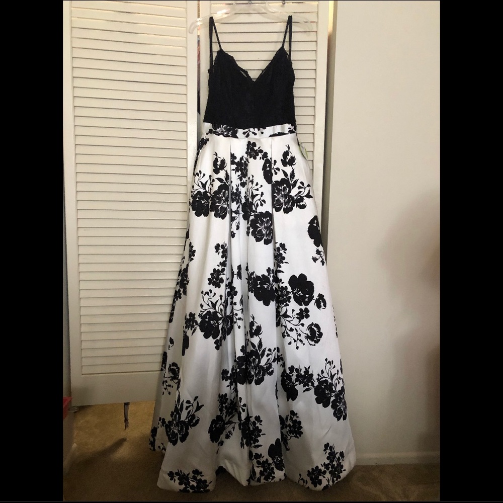 Gown